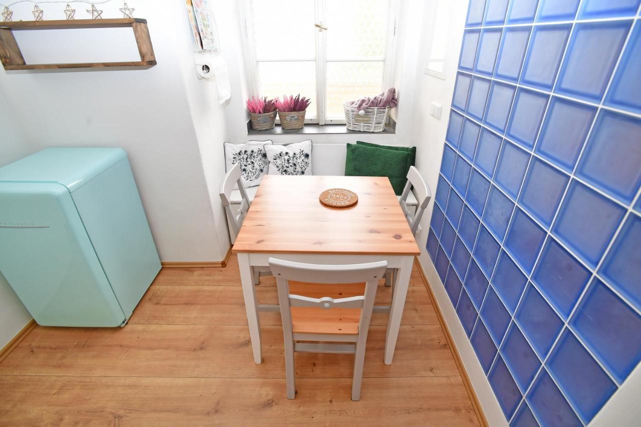 Lovely Little Cosy Apt In Prag Eksteriør billede